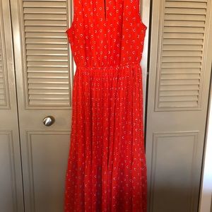 Orange heart print maxi dress for a petite woman
